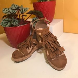 Steve Madden Summer Fringe Sandals